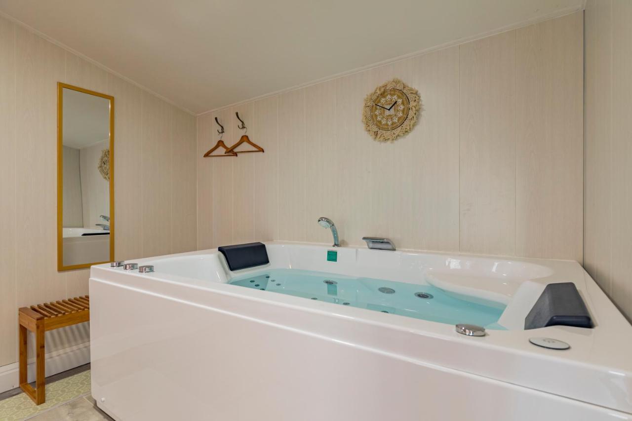 Zen & Spa - Maison Cosy - Eysines - Netflix Zewnętrze zdjęcie